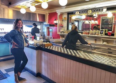 Brodericks ice cream parlour Port Stanley